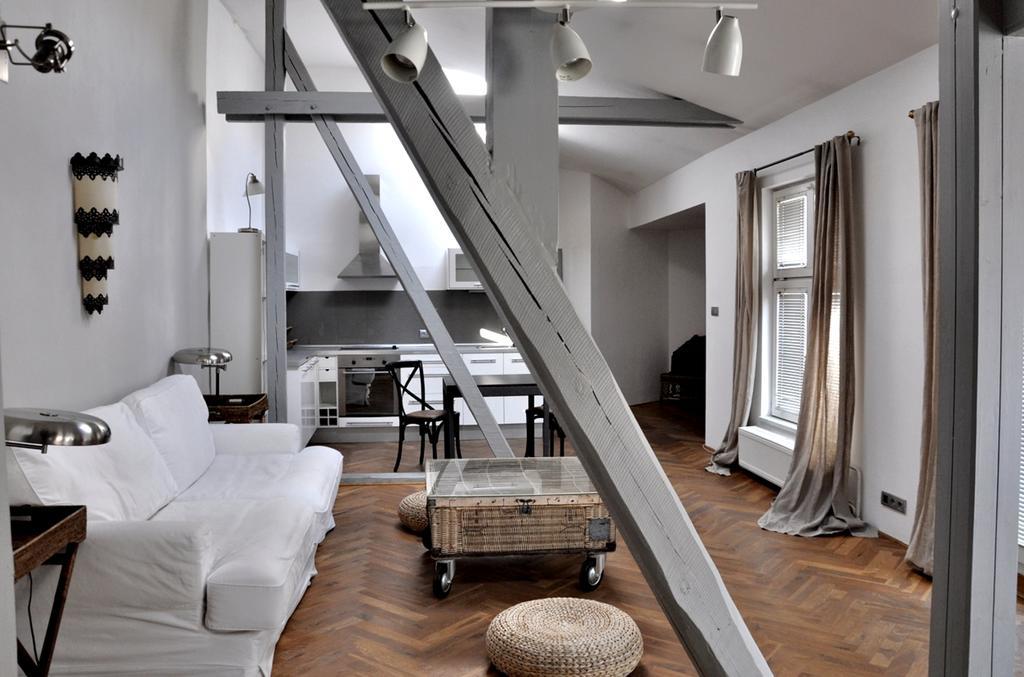 Apart Praga