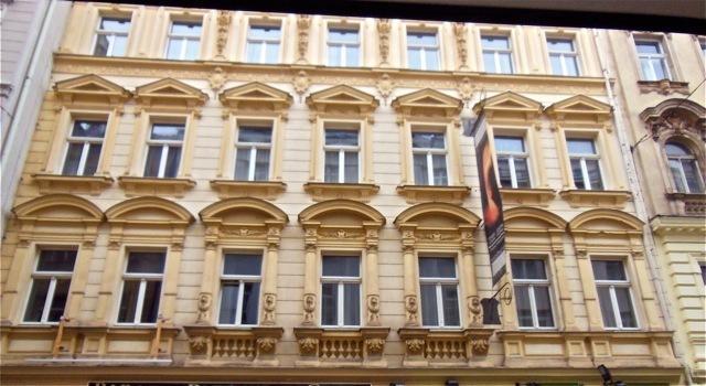Aparthotel Apart 3*